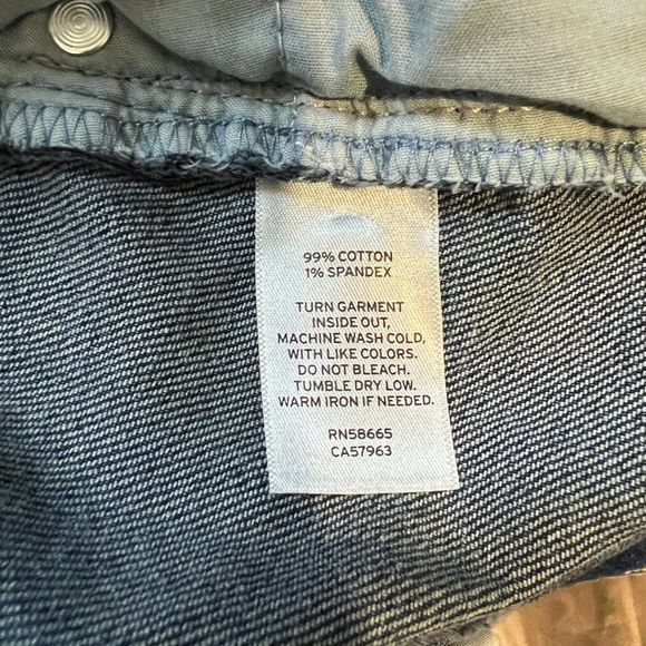 NWT BP Dark Wash Denim Jeans with Distressed Knees (16W) - Picture 7 of 8